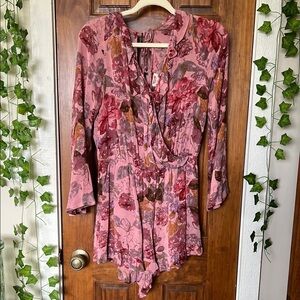 Floral Ruffled V Neck Open Back Date Night Romper | M